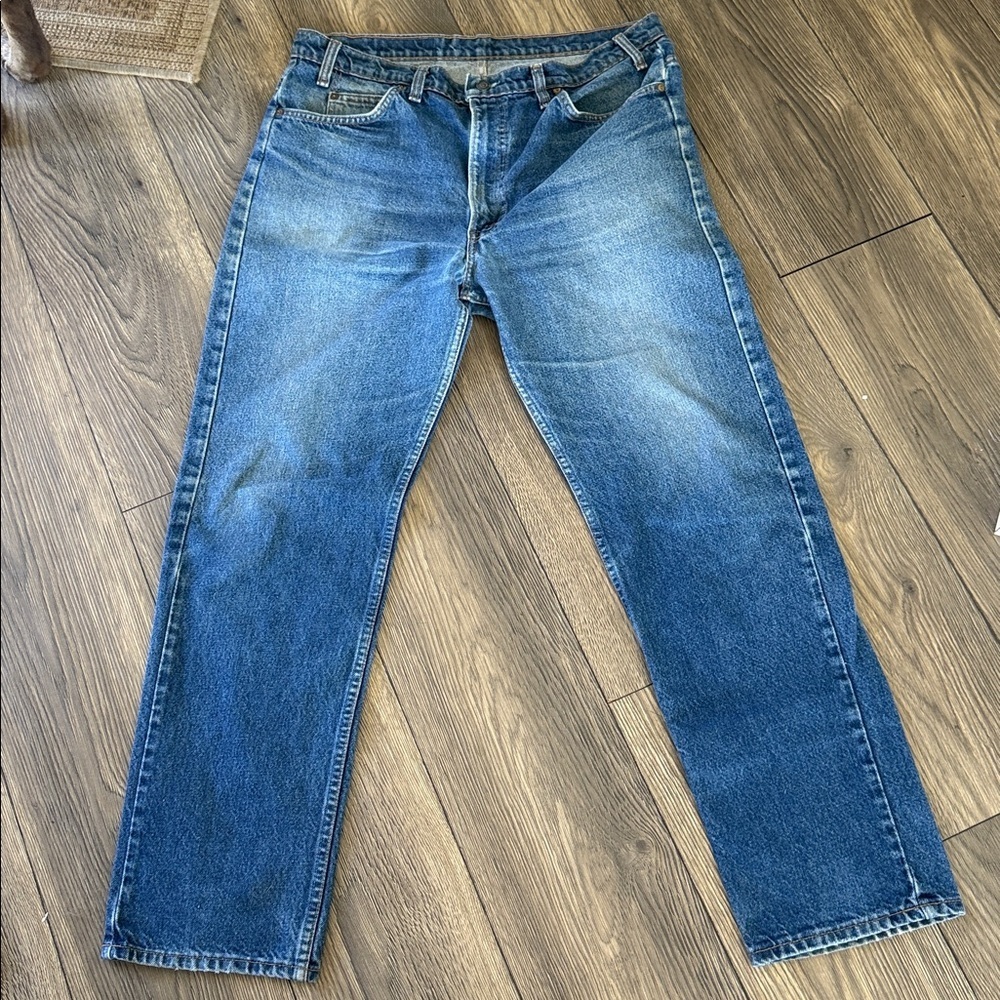 Vintage Levi’s 505 Jeans – Made in Canada 🇨🇦 | 38x32 Orange tab